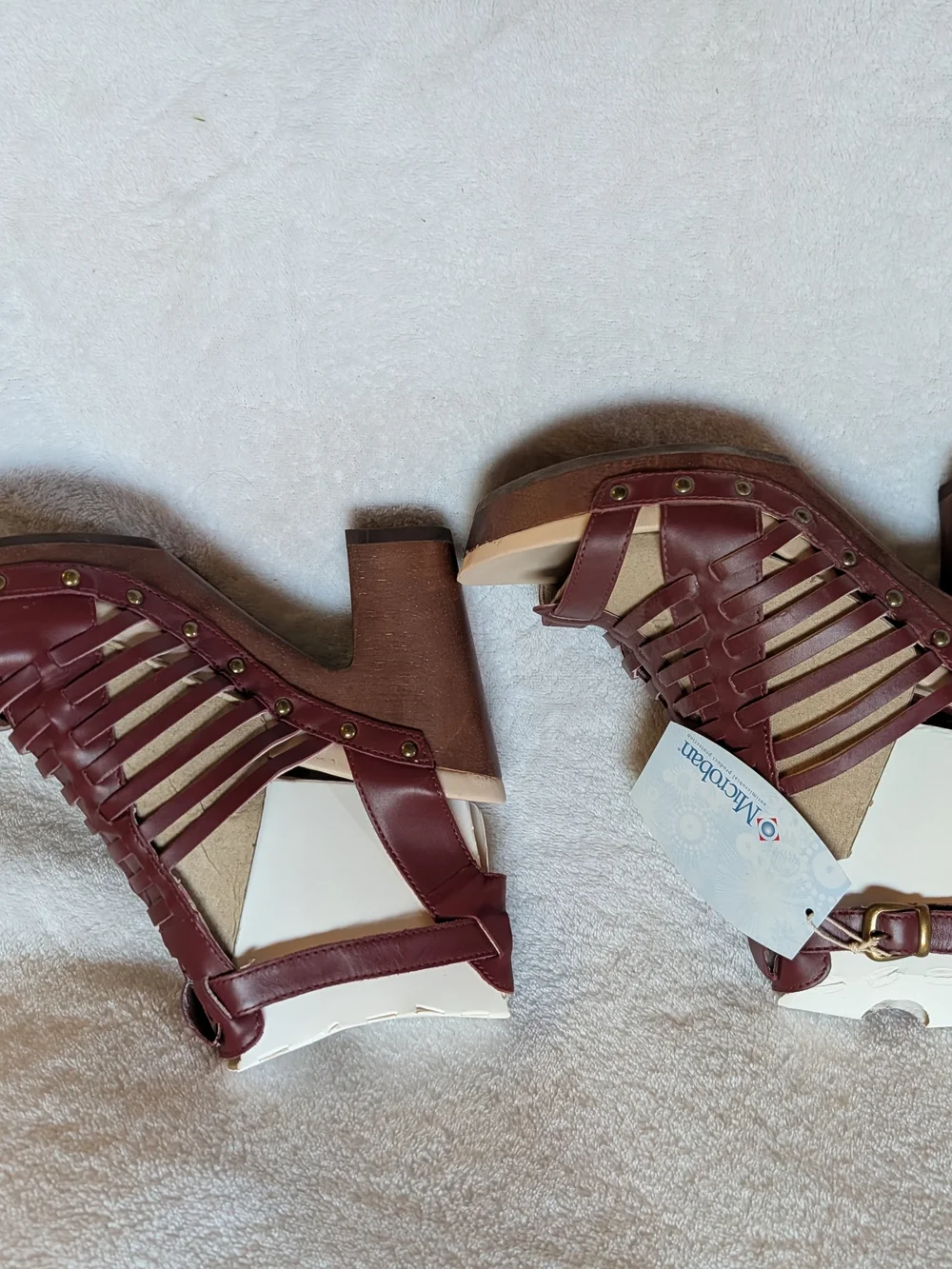 Jambu Women's Burgundy Strappy Wedge Sandals